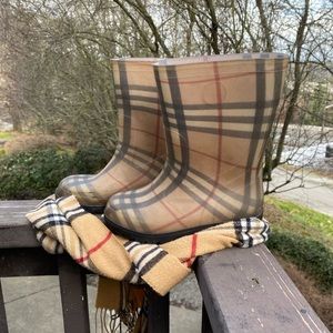 Burberry Rainboots